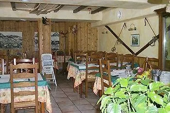 Les Bernards Hotell 2*