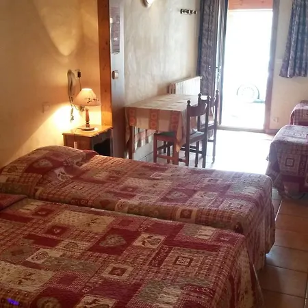 Les Bernards Otel Praz-sur-Arly