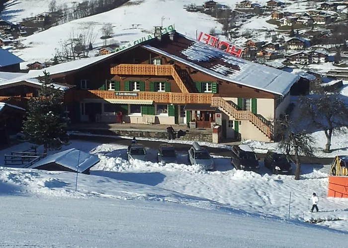 Les Bernards Hotel 2*